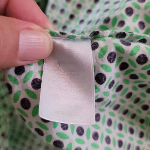 Talbots Blouse Women's Size 12P Green Black Dots Bracelet Sleeve Button Up - Picture 6 of 6